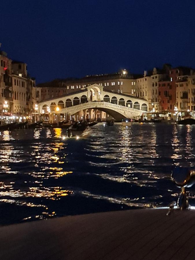 San Marco Luxury Rooms Venedig Eksteriør billede
